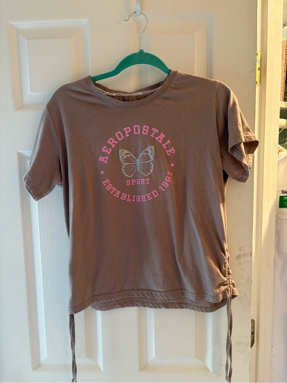 Aeropostale Mauve Short-Sleeve Tee with Pink Butterfly Graphic